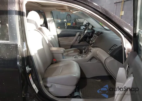 2013 Toyota Highlander Se V6 из США, поврежденный, VIN 5TDBK3EHXDS188192